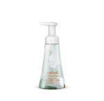 foaming hand wash – balsam + berry, 10 fl oz - Image 5